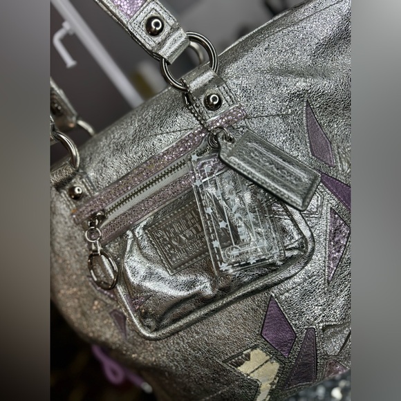 Coach 2010 limited edition rehab Poppy Metallic Silver Star Spotlight Tote EUC - Picture 3 of 16